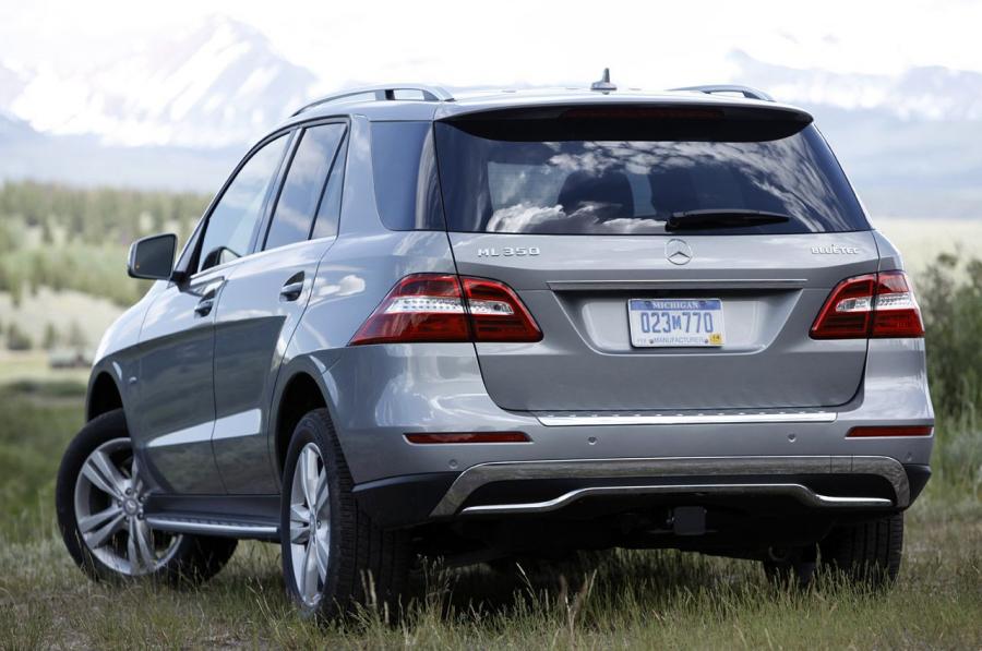  Mercedes-Benz ML350 BlueTEC 4Matic 2012 года  (фото 20 из 43)